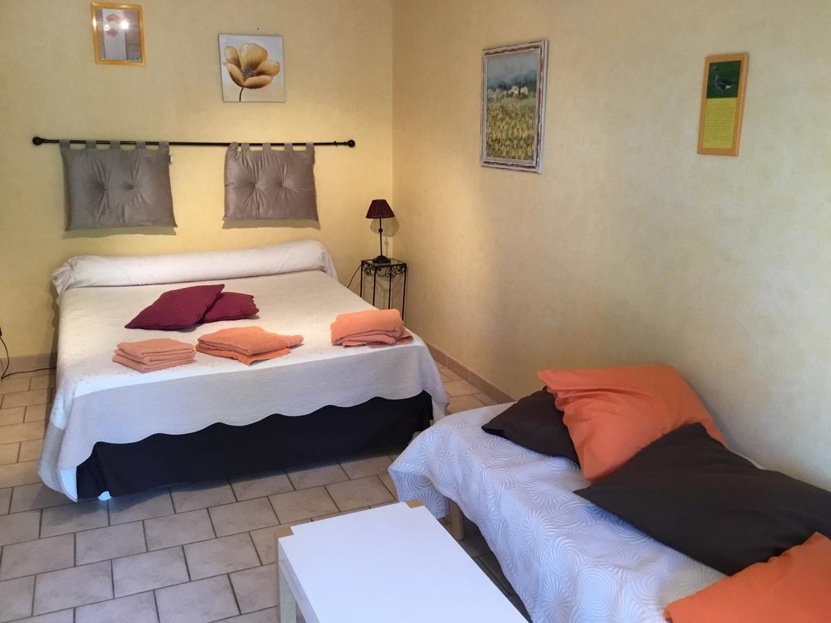 Les Palettes Hotell Salavas Eksteriør bilde